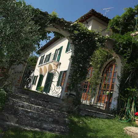 Villa Acacia