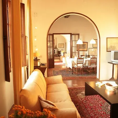 Acacia Firenze